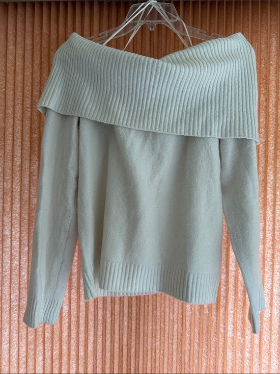 PINQUE Sweaters - Off-Shoulder Rib-Trim Sweater - Cream Color